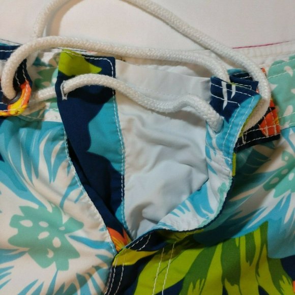 Hollister Size XL Floral Board Shorts - Picture 7 of 10